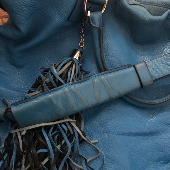 DVF drew bucket tote - Picture 7 of 7